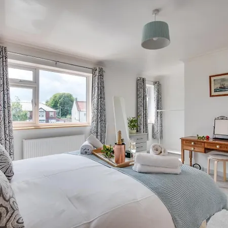 4 Bed In Oc-w466